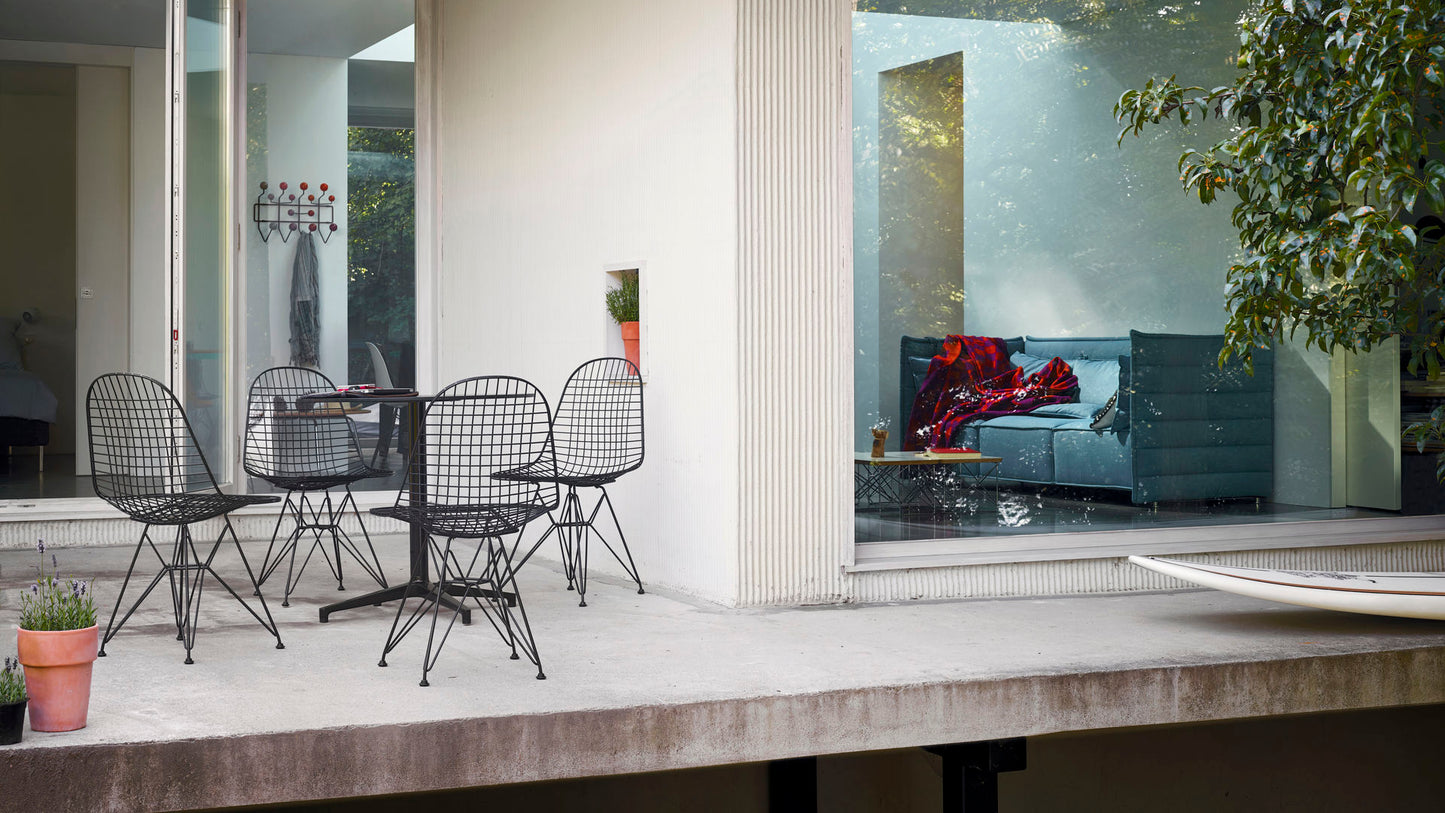BISTRO TABLE
