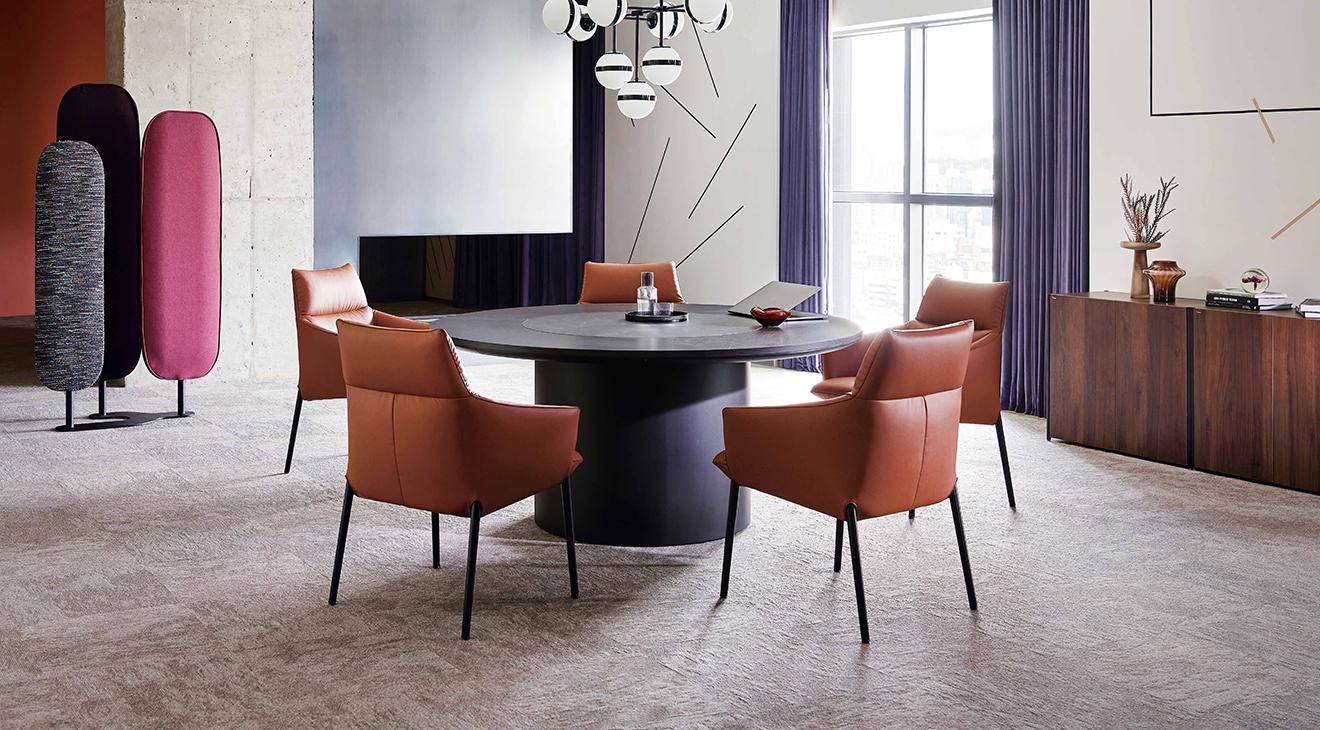 INVITO TABLE