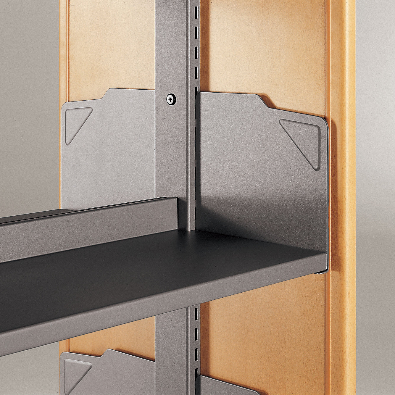 FORMING SHELVING