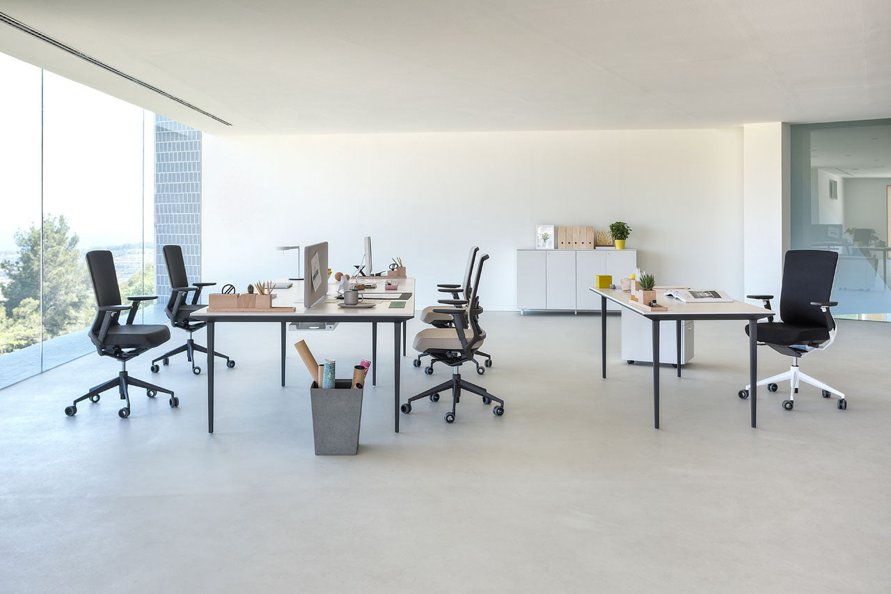 LONGO (DESK)